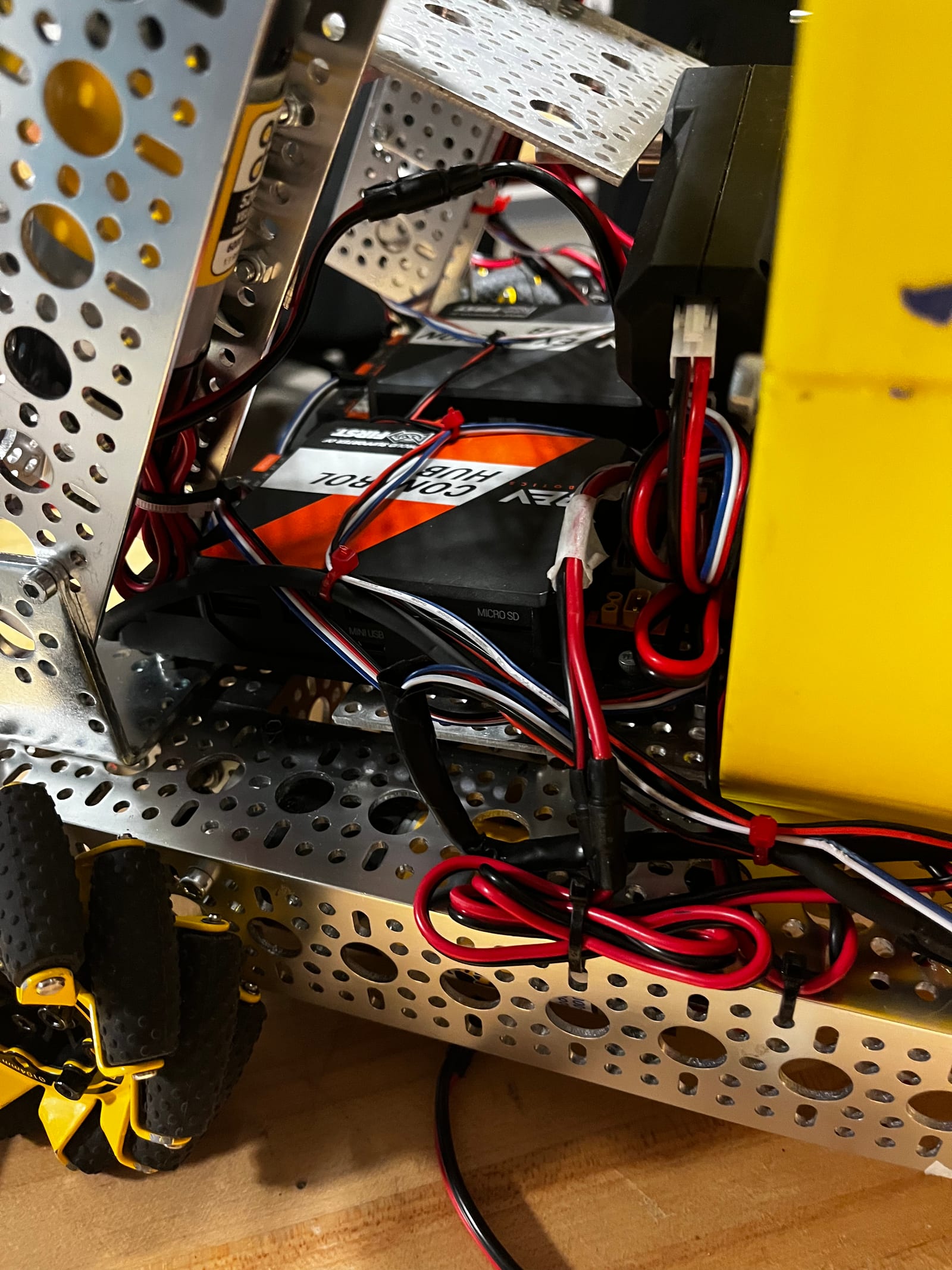 Neatly routed wires around the Control Hub